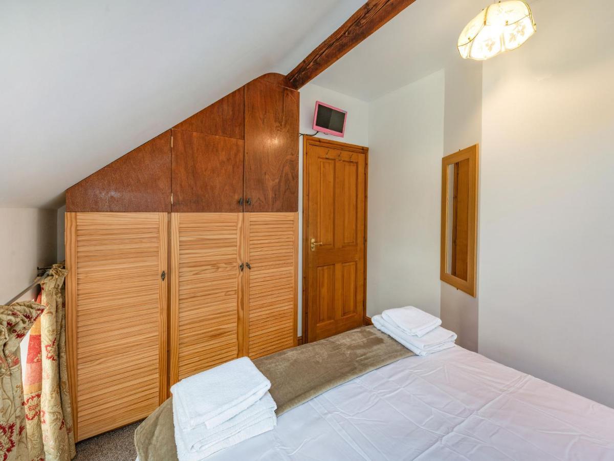 Halfen Granary Villa Pont-Robert Exterior photo
